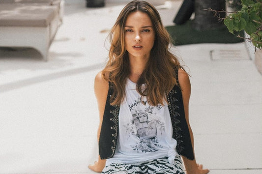 WOMEN TO WATCH - KATE CEYTON