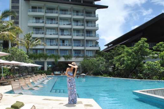 LISA TEH x COUTURING BLOG