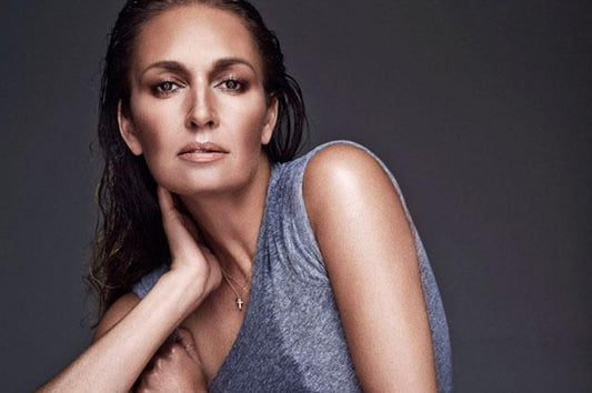 Max Made Gets Up And Personal With Gail Elliott