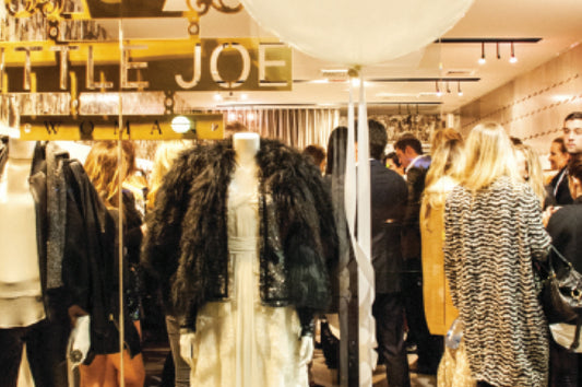 Little Joe Woman Loves Net A Shopper