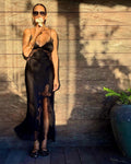 Model is 178cm / 5' foot 10" inches in height and wears a size S