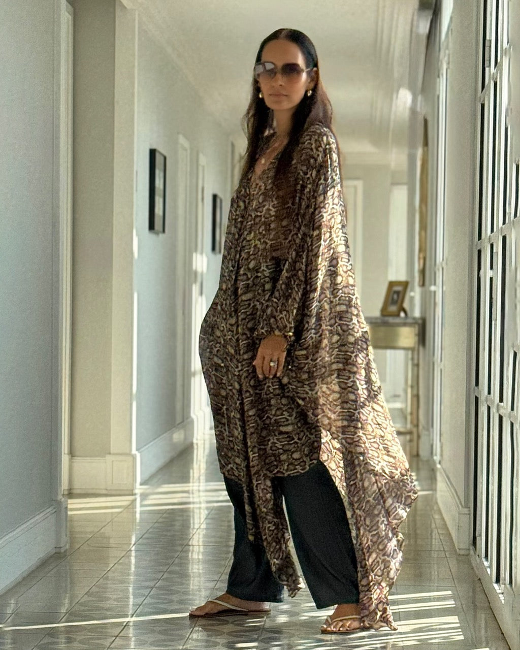 Model is 178cm / 5’ foot 10” inches and wears size XXS - S.