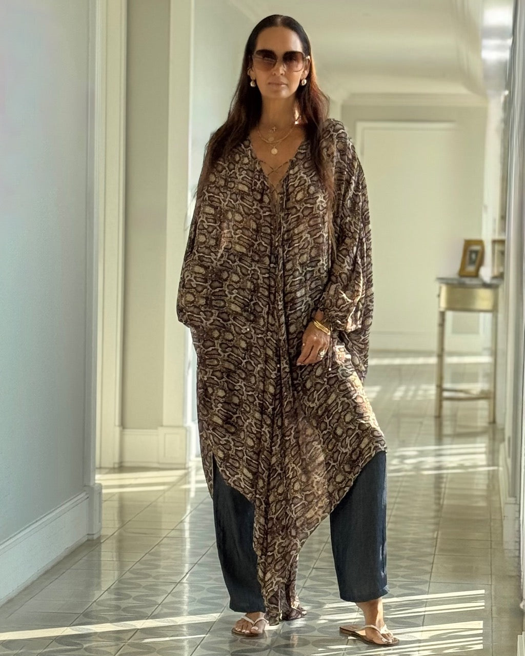Model is 178cm / 5’ foot 10” inches and wears size XXS - S.