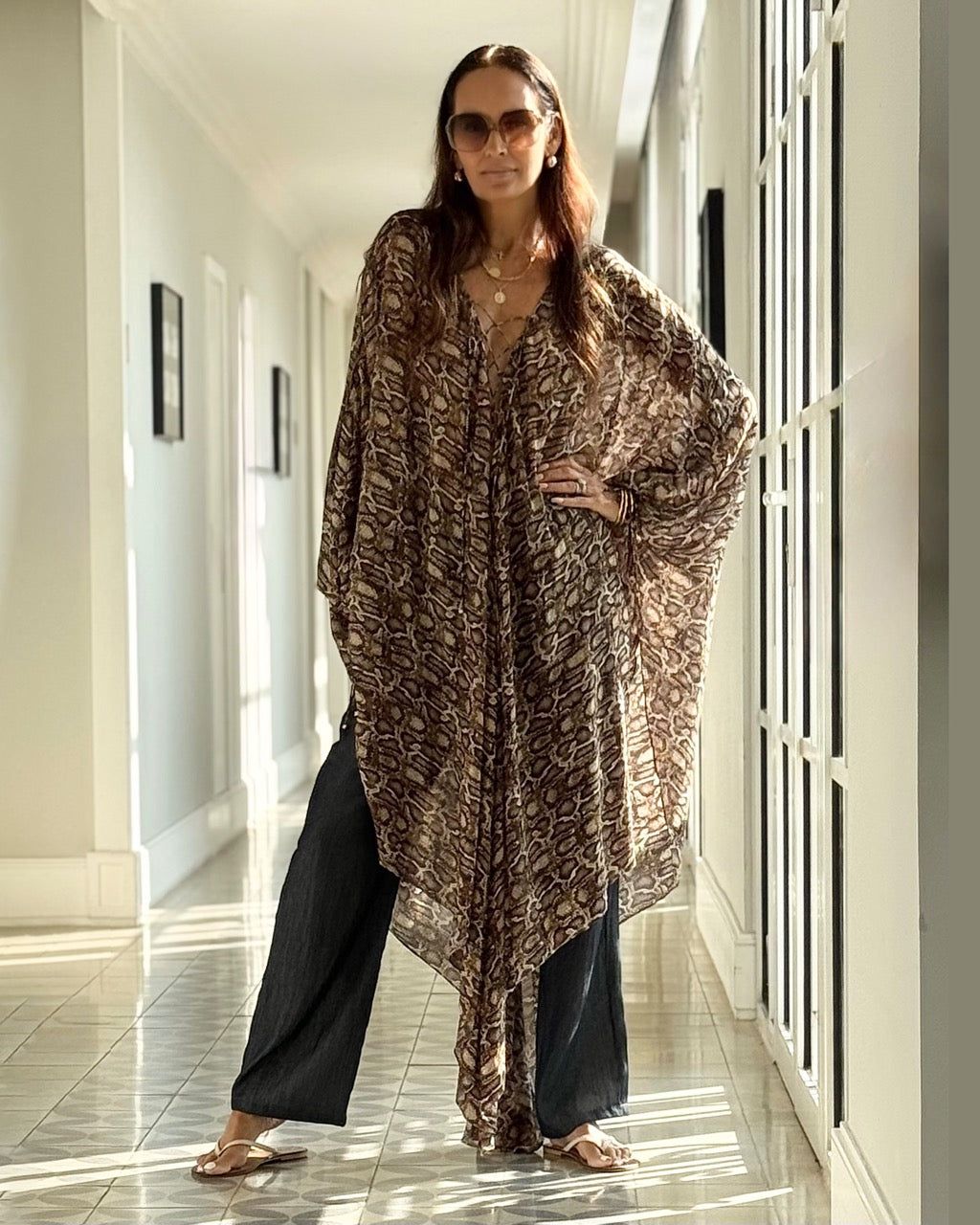 Model is 178cm / 5’ foot 10” inches and wears size XXS - S.