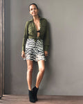 Model is 178cm / 5' foot 10" inches in height and wears a size S
