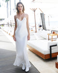 Model is 178cm / 5' foot 10" inches in height and wears a size S